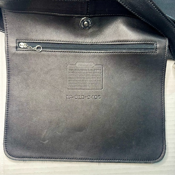 Vintage COACH All Leather Large Black Leather Slim Shoulder Tote Bag #9406 - Picture 16 of 16